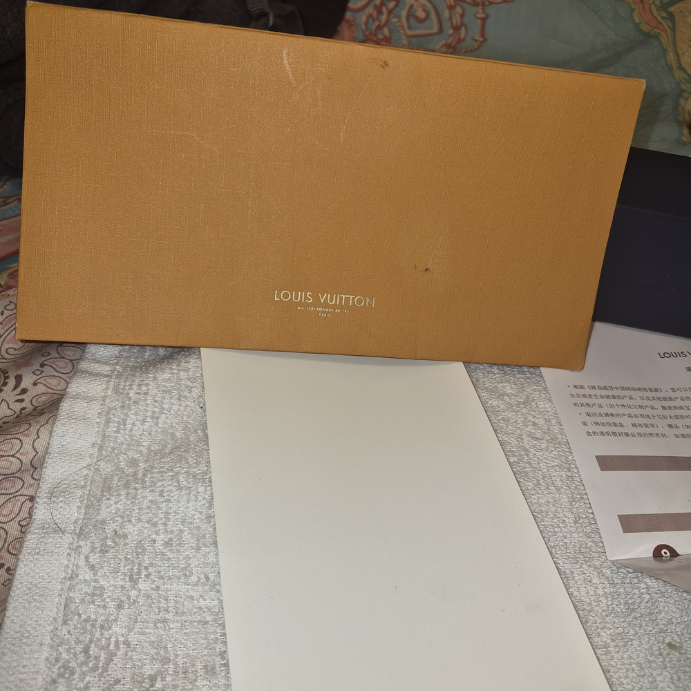 Louis Vuitton Eyewear Box and Packaging - Navy & Orange - Picture 7 of 8